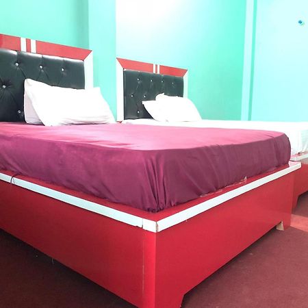 Subha Laxmi Hotel & Lodge Bahāsi 외부 사진